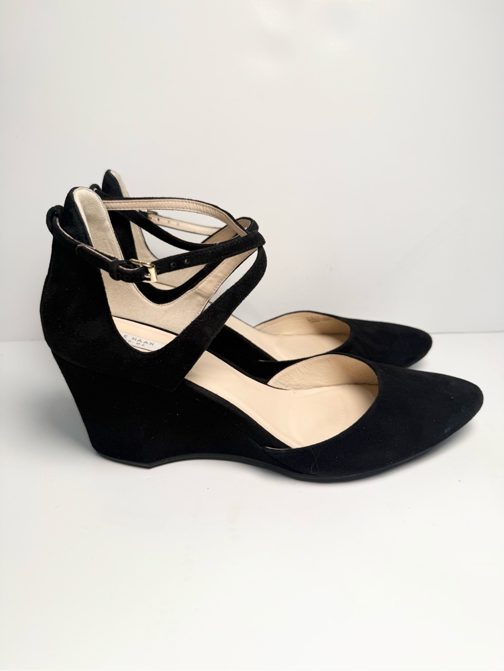 Cole Haan Lacey Wedge suede pump 9.5 black